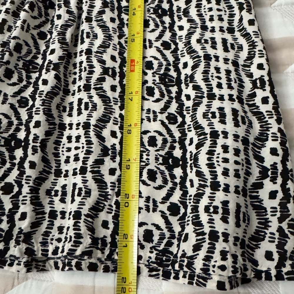 Anthropologie Vanessa Virginia pattern top size 0 - Picture 8 of 10